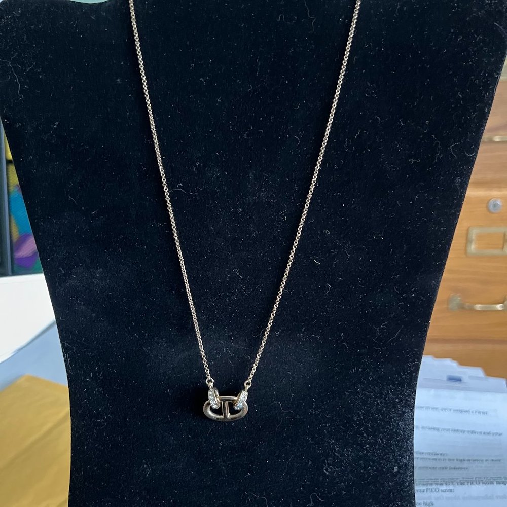 ANN TAYLOR GOLD NECKLACE